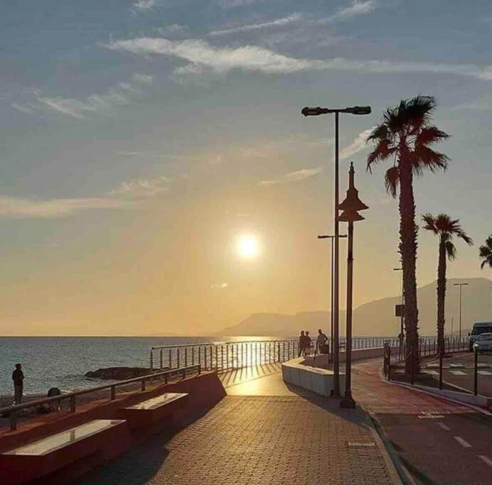 Casa Eleonora: A 5 Min Dal Mare + Free Parking Apartman Ventimiglia Kültér fotó